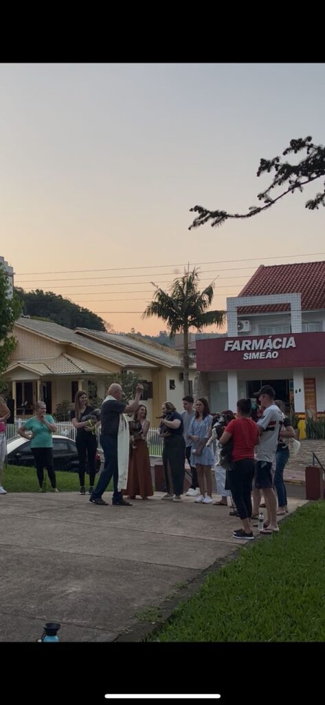 Voluntários de São João do Oeste fundam Associação Voz dos Inocentes